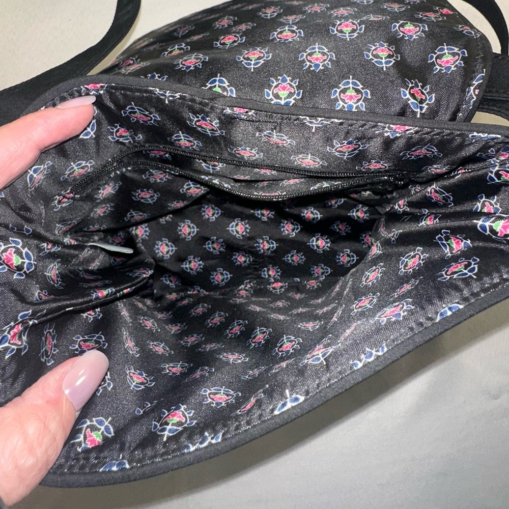 Vera Bradley Purse Crossbody Black Quilted - Picture 6 of 11